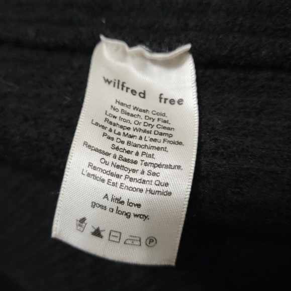 Aritzia Wilfred Free 100% Merino Wool Open Women's Cardigan in Black - Picture 10 of 13